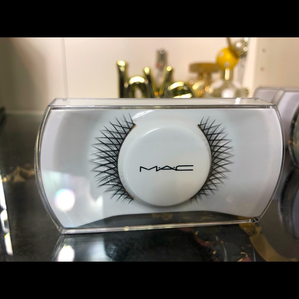 🆕 MAC 41 false eyelashes